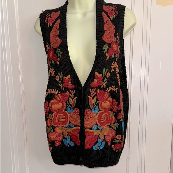 Vintage 80s/90s Knit Stitches Floral Embroidered Black Knit Long Sweater Vest - Picture 1 of 7